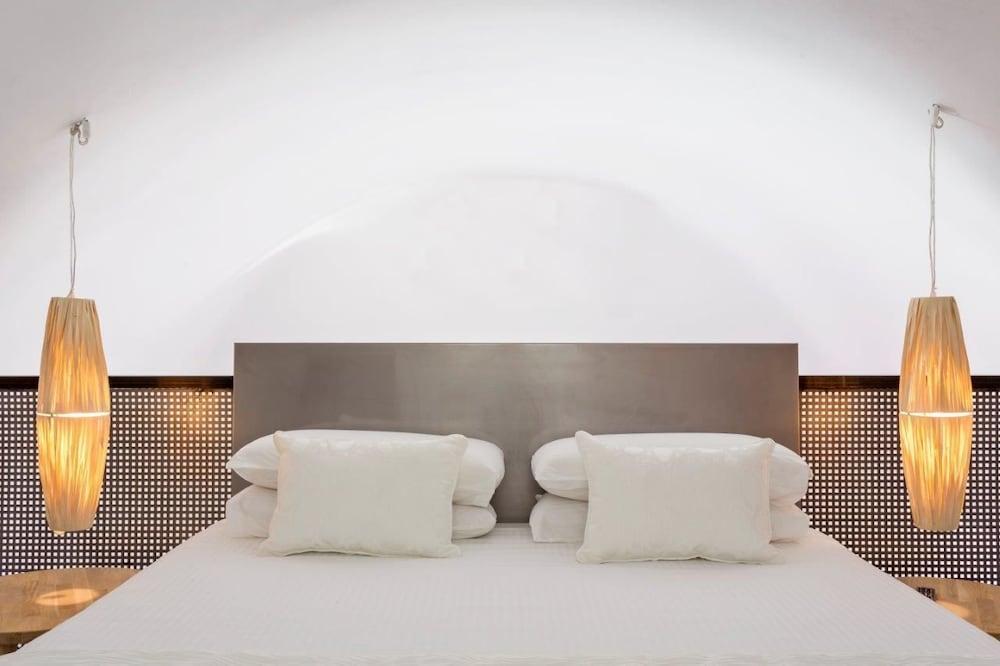 Art Hotel Santorini (Adults Only) Pýrgos Dış mekan fotoğraf