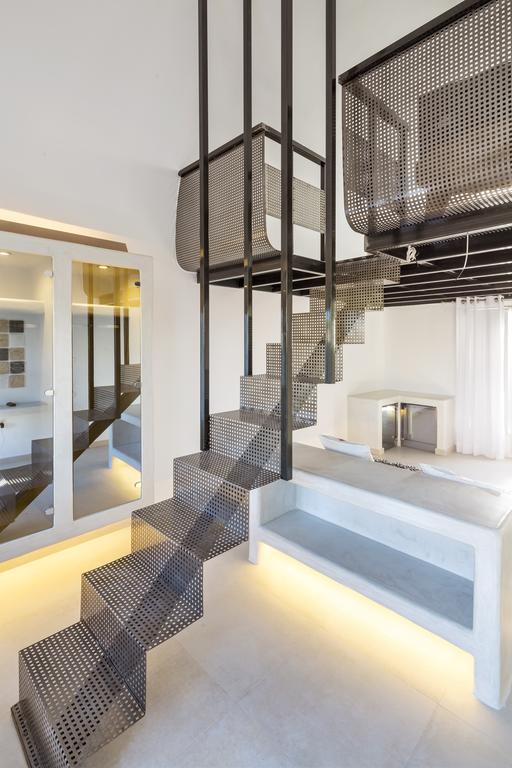 Art Hotel Santorini (Adults Only) Pýrgos Oda fotoğraf
