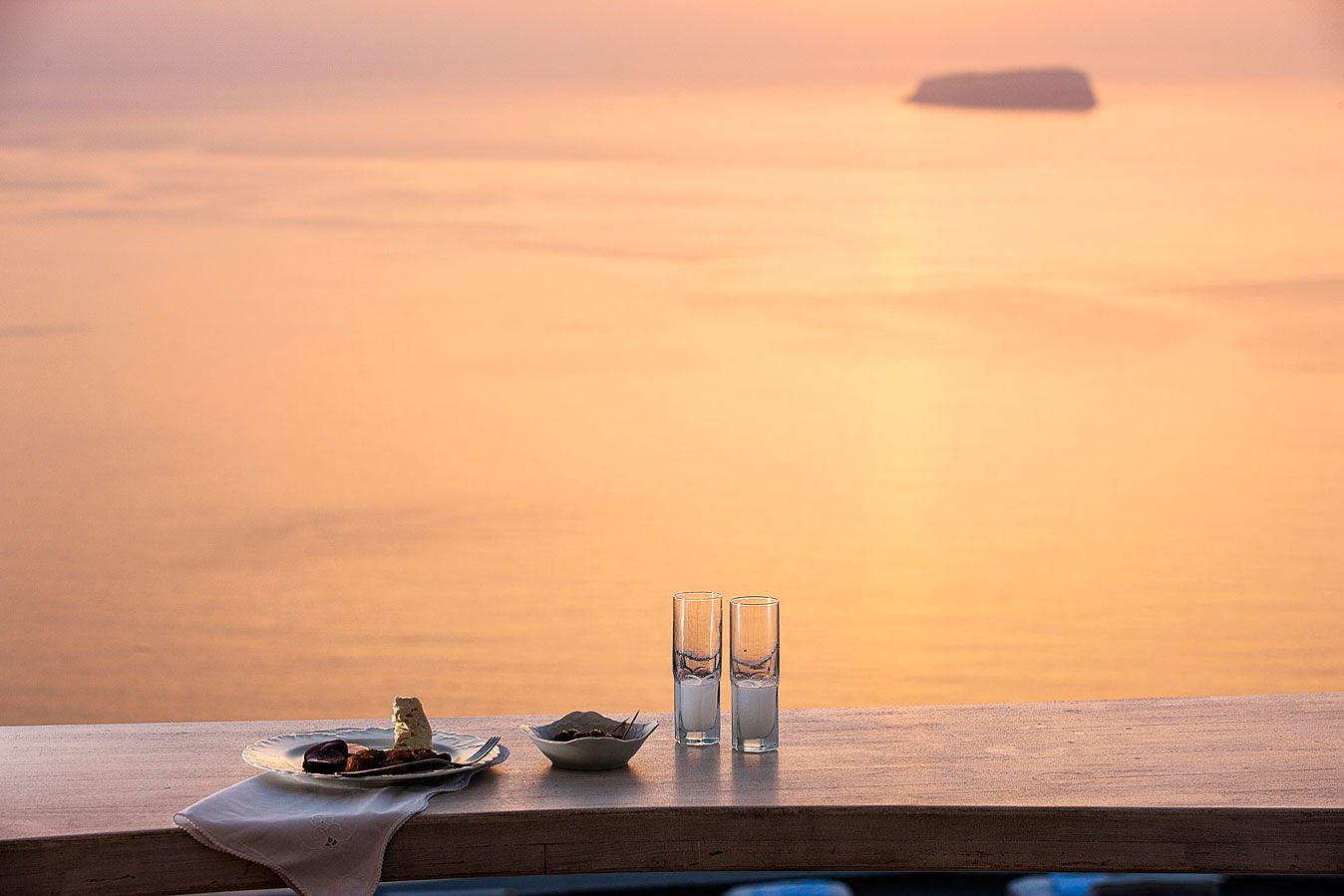Art Hotel Santorini (Adults Only) Pýrgos Dış mekan fotoğraf